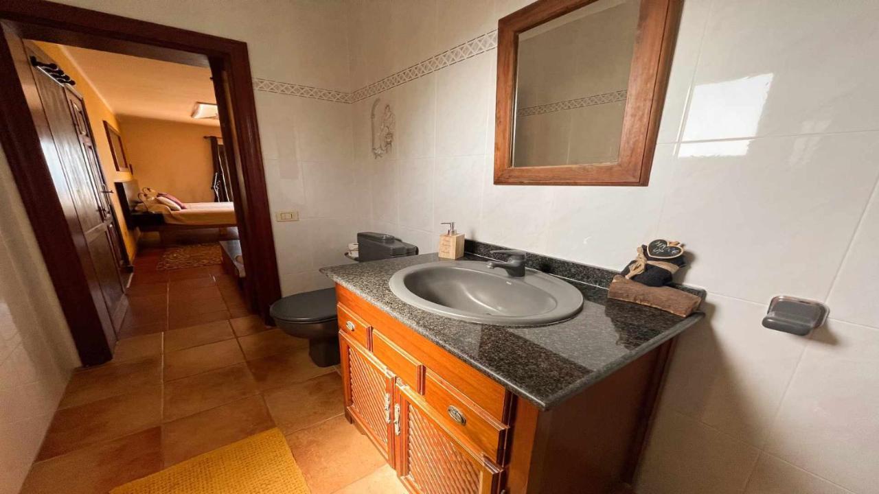 הוילה Tías Preciosa Casa Cristian Y Maria Con Piscina Privada מראה חיצוני תמונה