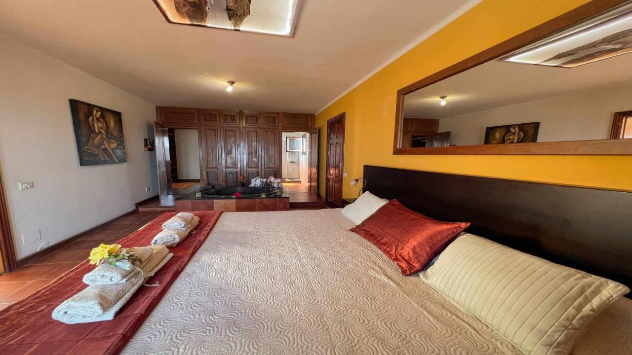 הוילה Tías Preciosa Casa Cristian Y Maria Con Piscina Privada מראה חיצוני תמונה